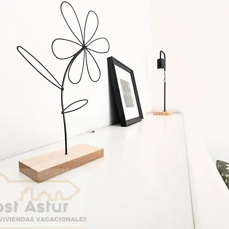 Kadori, Centro Ruta De Vinos Y Estacion De Tren Y Autobus Oviedo